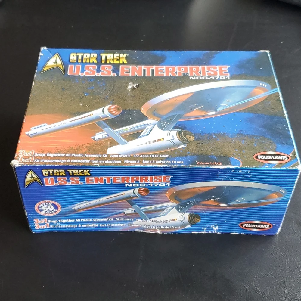 Star Trek - Picture 1 of 8